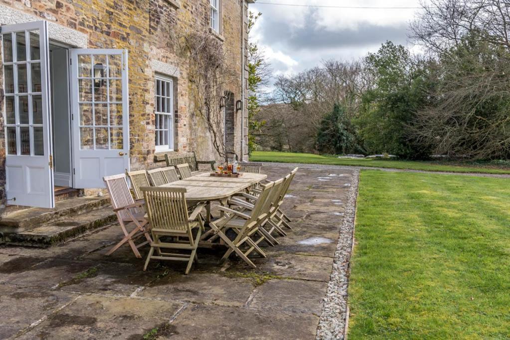 Villa The Manor House At Boconnion à Bodmin Extérieur photo